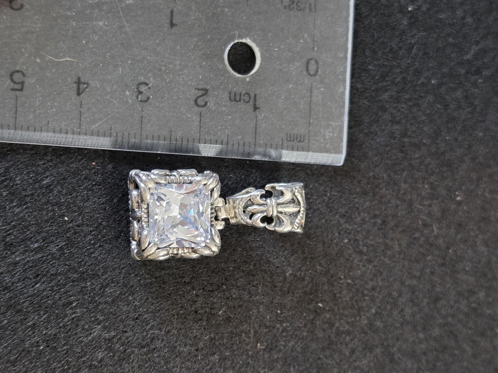 Silpada Uptown Pendant